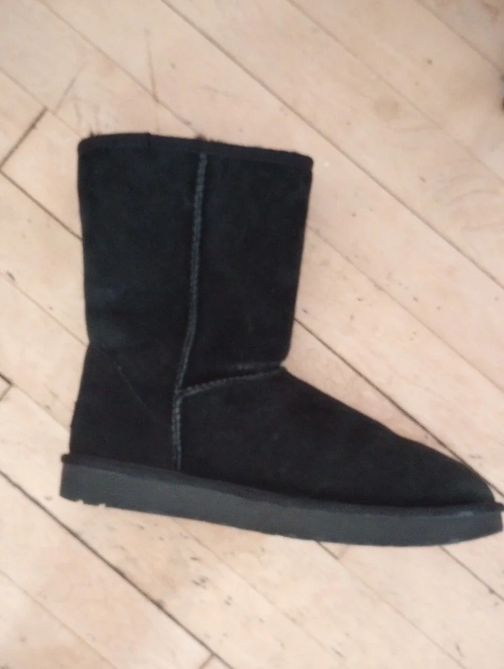 UGG Cozy Black Winter Boots Size 11